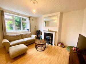 Lounge- click for photo gallery